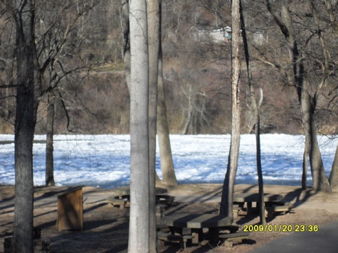 2 Zero degree weather freezes the river